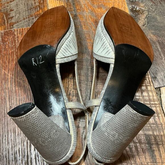 Stuart Weitzman Ivory Peekaboo Slingback Size 9.5 - Picture 11 of 12